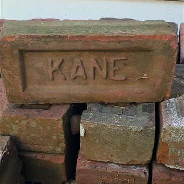 Kane brick frogged, solid brick, molded brick