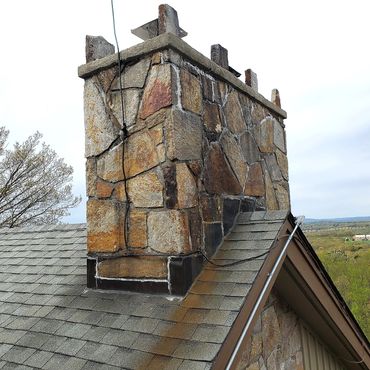 Stone chimney cracking and allowing water into house - Glastonbury Ct
Needs to be rebuilt and restor