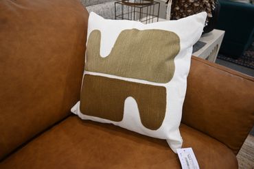 SU Jason W Pillow
$49