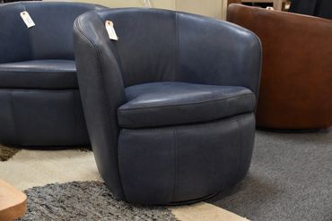 PH Barolo Chair In Navy
$449
