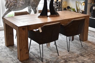 NST Maxwell Rectangular Dining Table
$1297
84x39x30