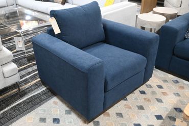 RM Newport Swivel Chair In Peyton Navy
$597