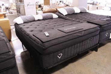 DM Black Whistler Medium
Queen - $1997
King - $2297