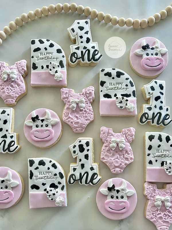 custom cow print cookies