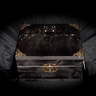 Black Dragon Manifestation Box
11" x 9" x 6"
$50.00