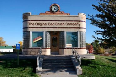 A depiction of our dream retail Bed Brush store