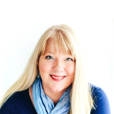 Martine Alexis at https://martinealexisclairvoyance.com