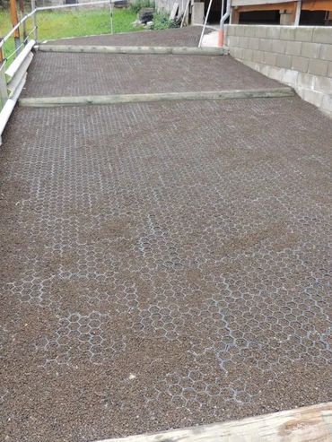 Dalles pour chemin. aménagement de chemins.