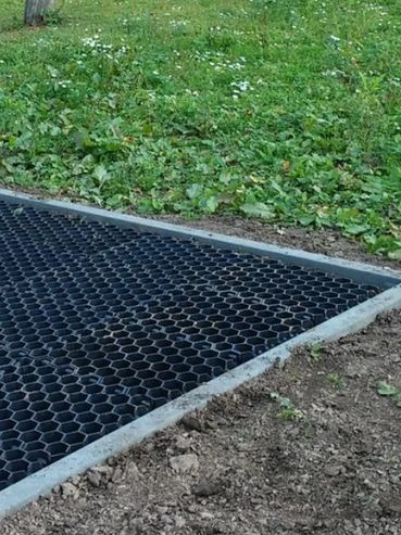 Dalles Alvéolées encadres.