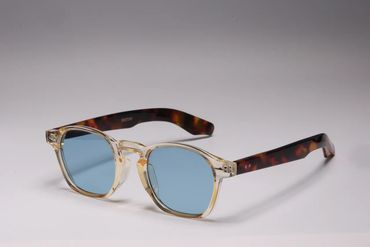 Los Angeles product photographer - sunglasses
