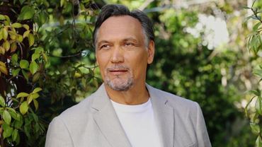 Los Angeles - Orange County Productions - Jimmy Smits BTS