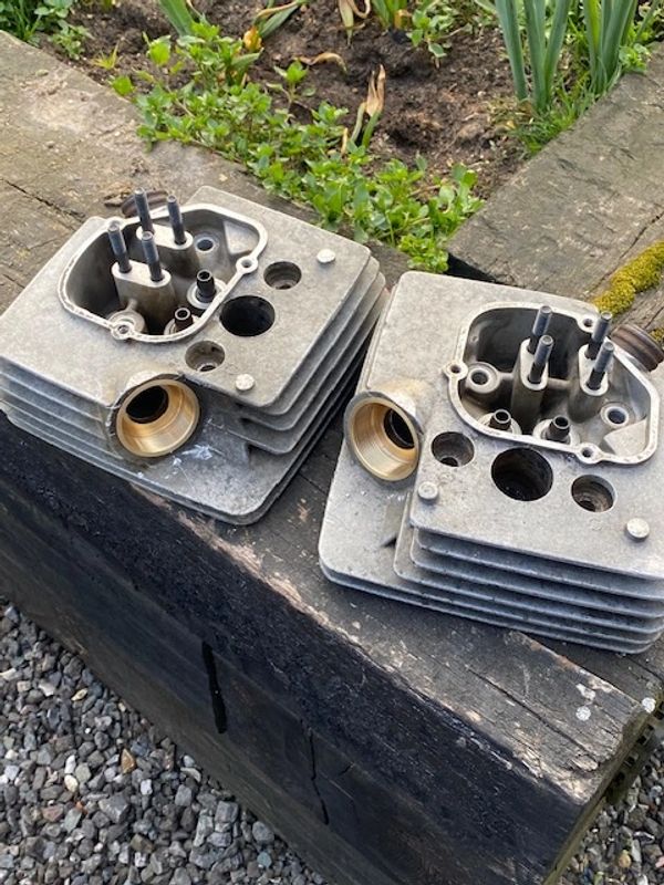 Morini 350 exhaust stub inserts to replace damaged threads