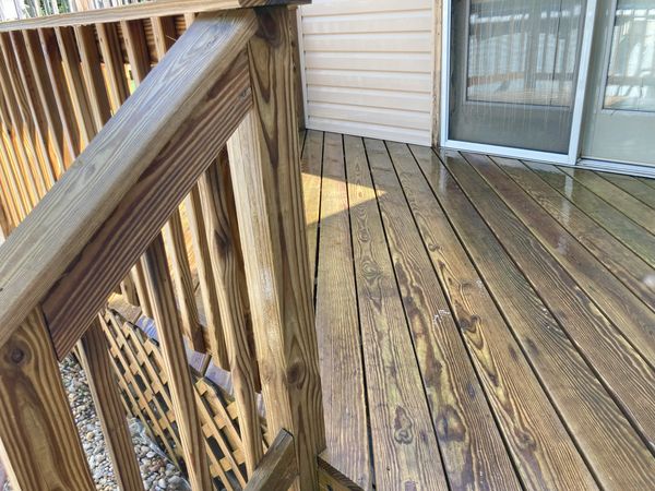 LOW-PRESSURE CLEANING OF SALT TREATED DECKING
