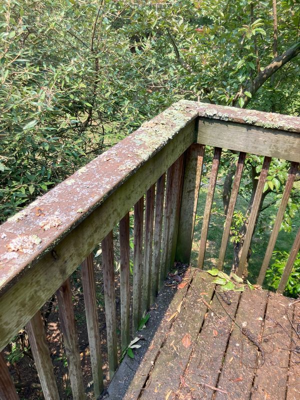 BEFORE PRERSSURE WASHING OF BALCONY