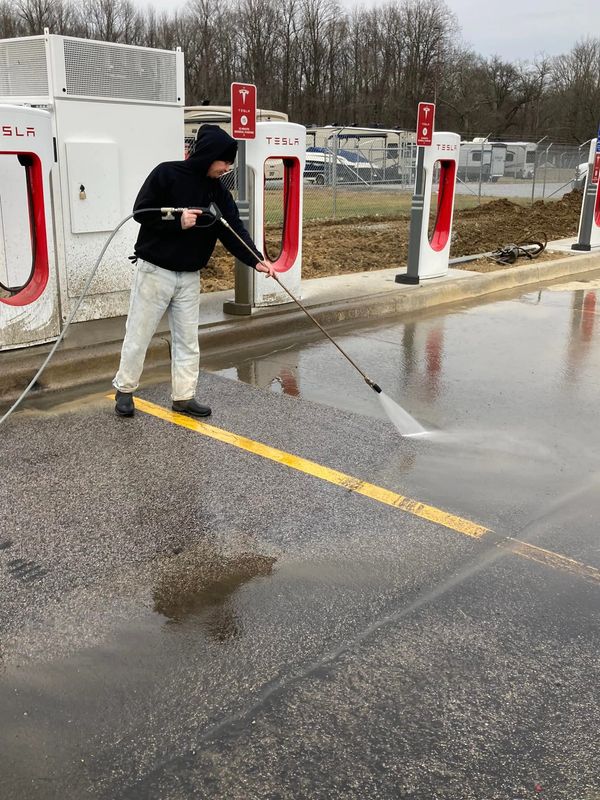 PARKING LOT CLEANING