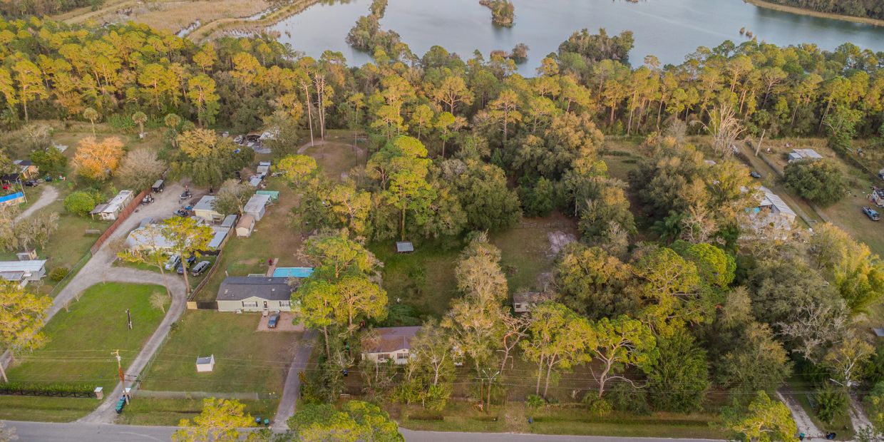 1255 SAINT NICHOLAS AVENUE, CHRISTMAS, Florida 32709