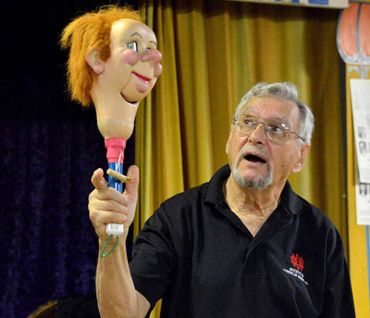 Learn Ventriloquism at Abbotts Magic Get Together