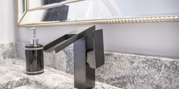Modern Bathroom Faucet