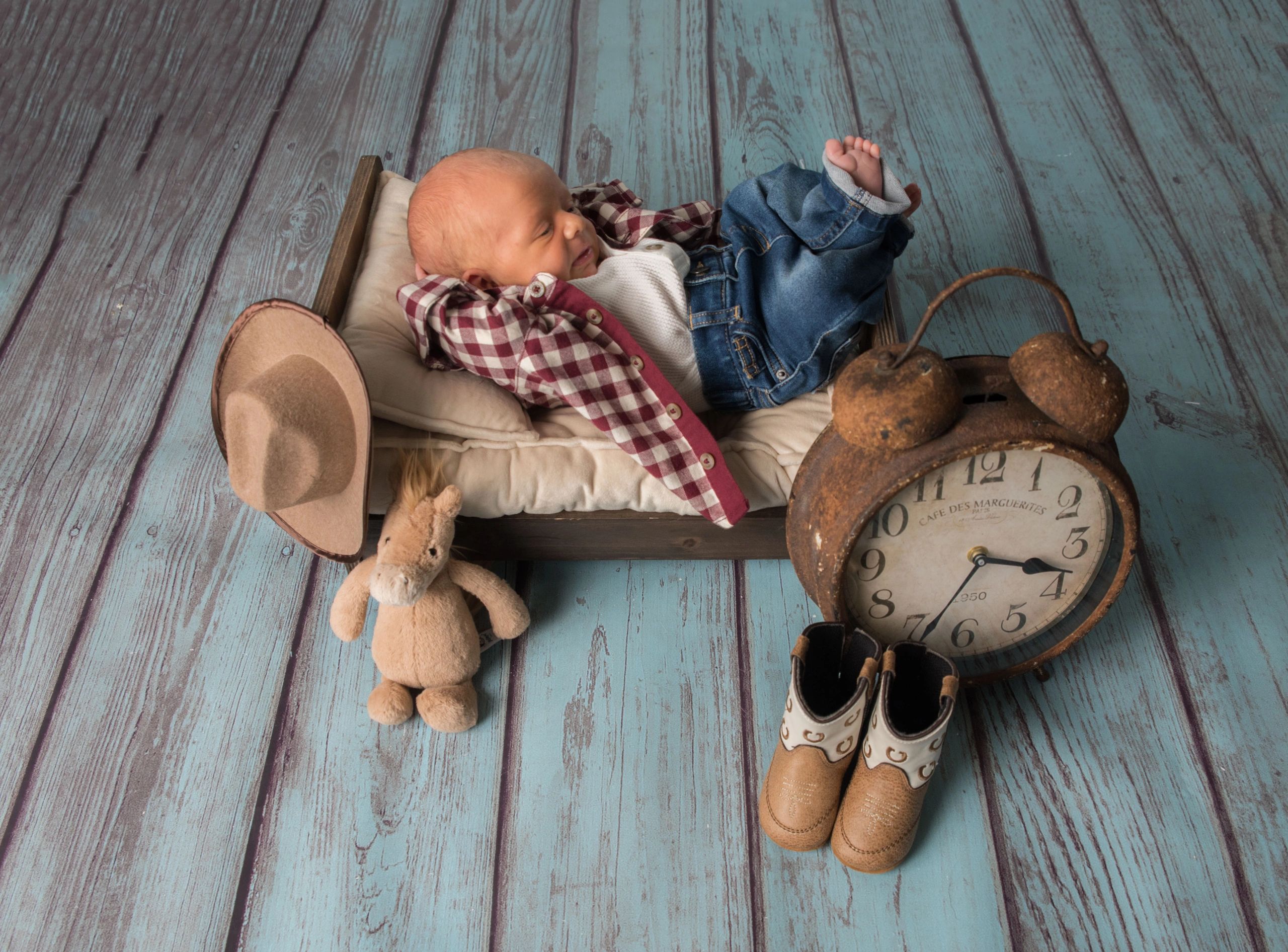 Bryan Texas Newborn and First Birthday Cake Smash Photographer, Dimples and Cheeks Photography
