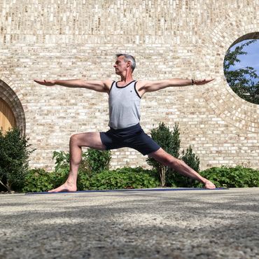 Virabhadrasana II warrior 2