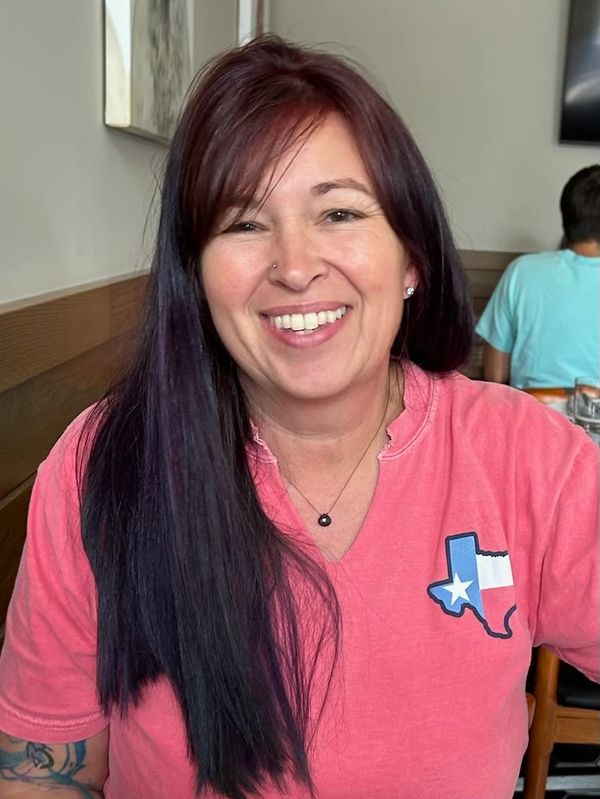 Heather is co-owner of Sugar Streak and trains professionals in the art of body sugaring.