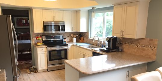 Kitchen Oak Cabinets Refinished for an Updated Look