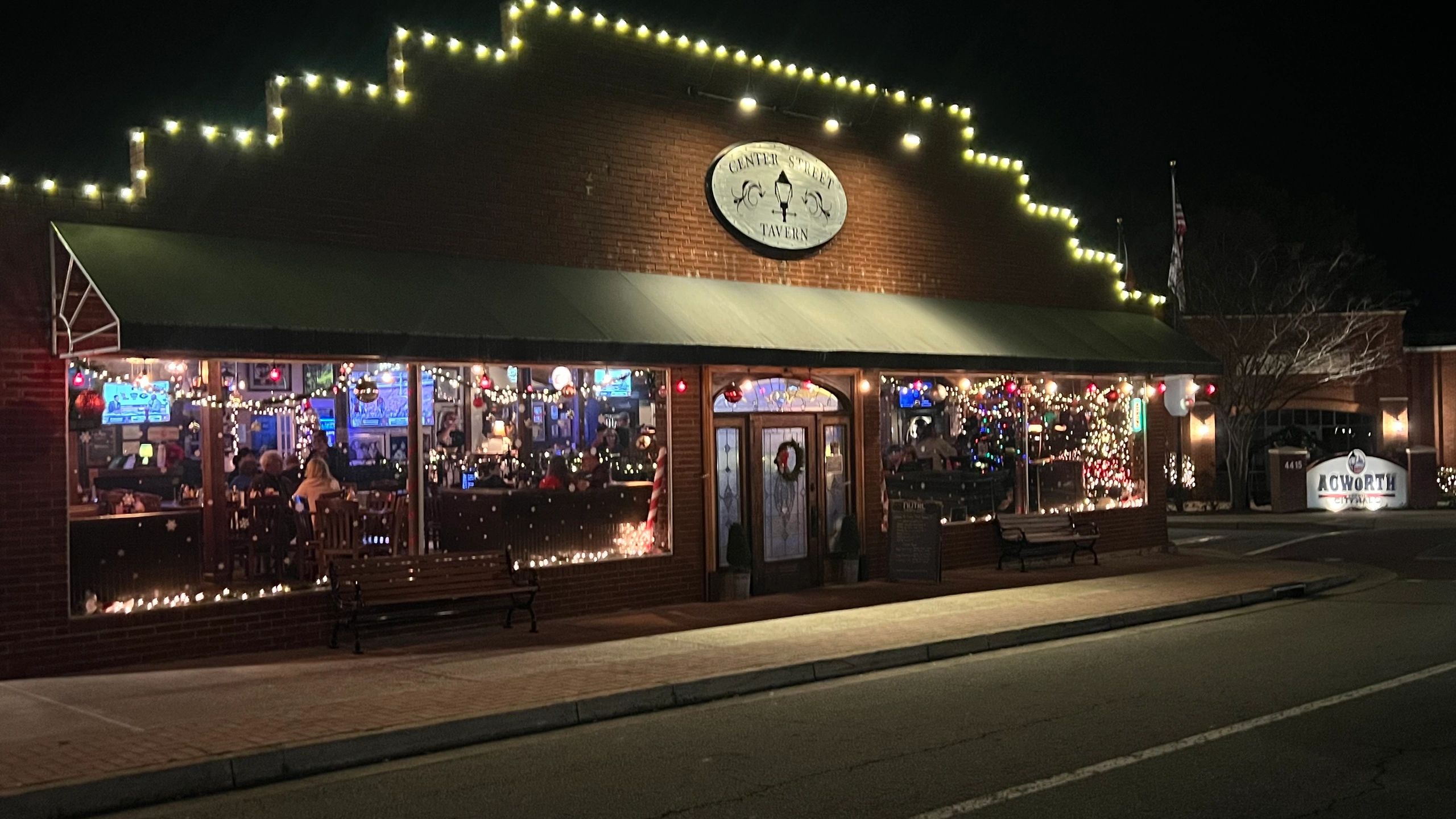 Center Street Tavern gallery