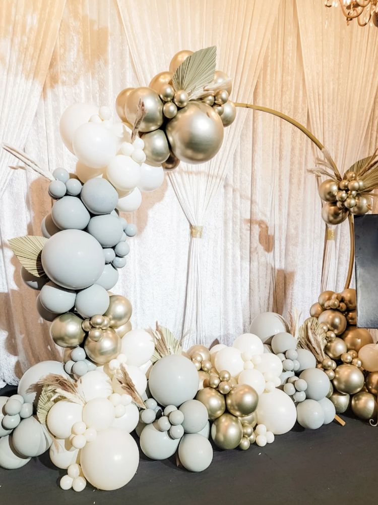 Luxe Neutral Ring installation from an event at The L'Cheriyve Studios in Gardena, CA.