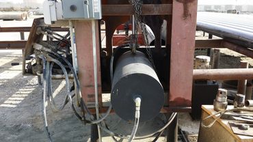 Hydraulic belling machine