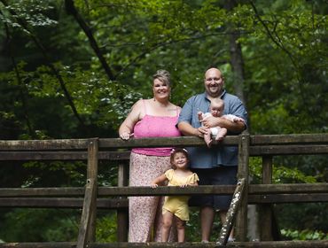 Family portrait session at Paint Creek captured by a Johnson City TN family photographer