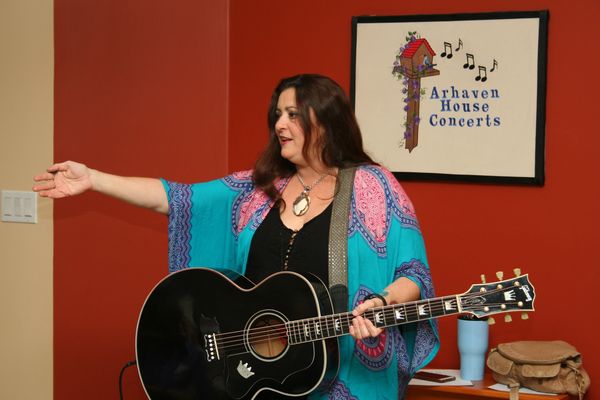 Texas State Musician, Shelley King performs at Arhaven House Concerts, near Austin, TX