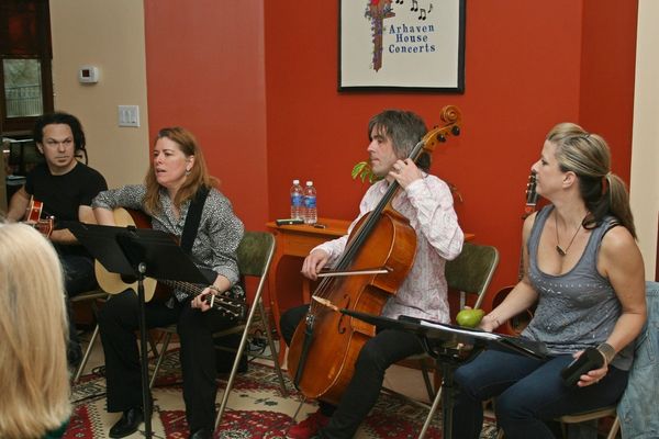 Jenny Reynolds with Noelle Hampton, Andre Moran, and Brian Standefer at Arhaven House Concerts