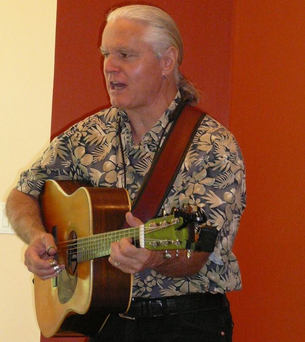 Ken Gaines performs at Arhaven House Concerts near Austin, TX