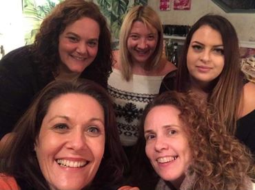 Christmas Workshop at Anna's Funky Art Studio. Art and craft workshop, Art social, craft social