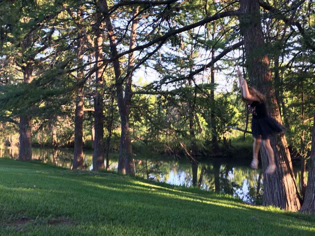 Relax in our little river oasis!