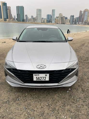 Hyundai Elantra 2023