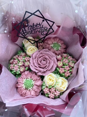 Dusky Pink Cupcake Bouquet