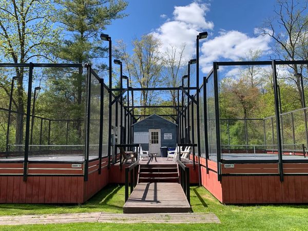 2 paddle tennis courts are open year-round