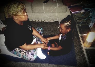 Support is very important. Doula Dee home visits are open to the entire family.