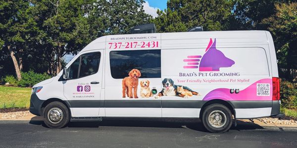 mobile grooming van