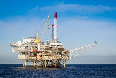 A huge industry in between sea