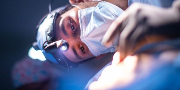 cirujano plástico en ciudad de méxico, rinoplastía, aumento de senos, liposucción, bichatectomía