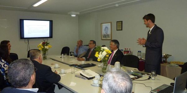 Travis Taliaferro promoting Wellness Tourism in Panama