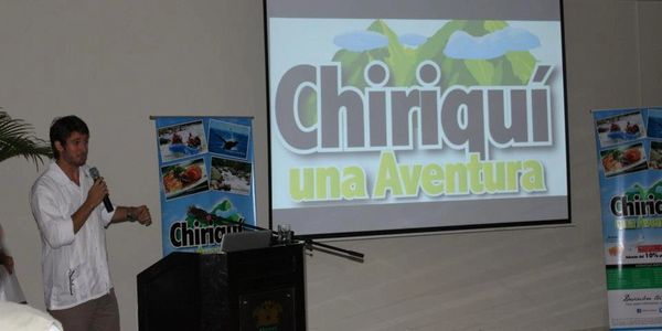 Travis Taliaferro Promoting the campaugn Chiriqui: Una Aventura