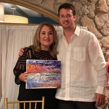 Travis Taliaferro Giving ART in Panama