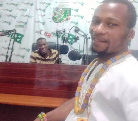 Honor Parents Foundation in partnership with Poet Gershon Azamela featuring "Vitsridzila"( BUEM FM)