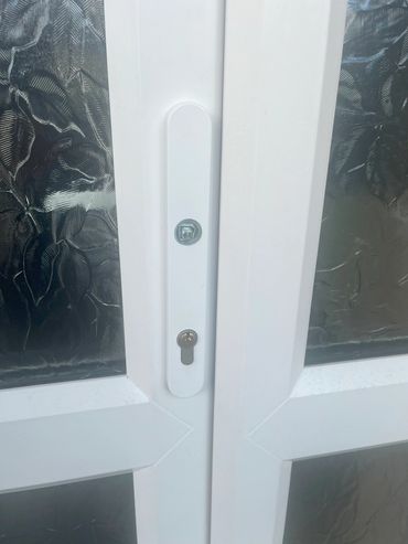 Upvc door handle broken