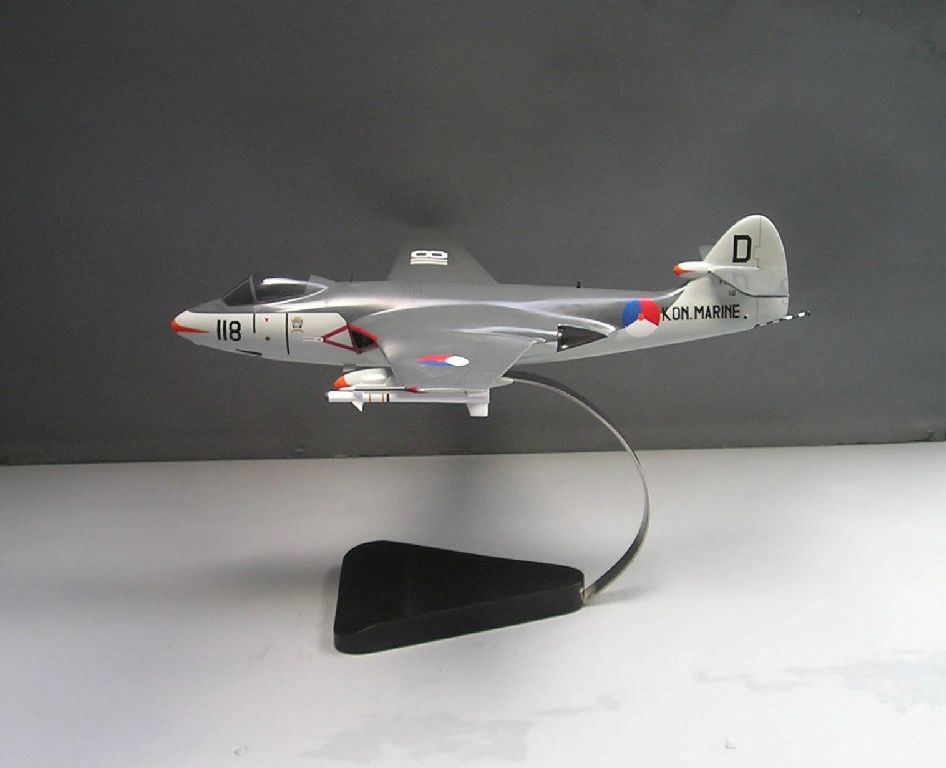 MLD Hawker Sea Hawk gemaakt model