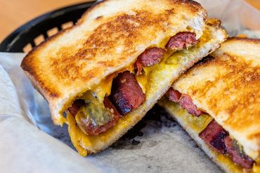 Dog Melt
Grilled Cheese
Hot Dog
Grilled hot dog
Cheesy