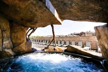 Texas spa resort open air relaxing hot tub